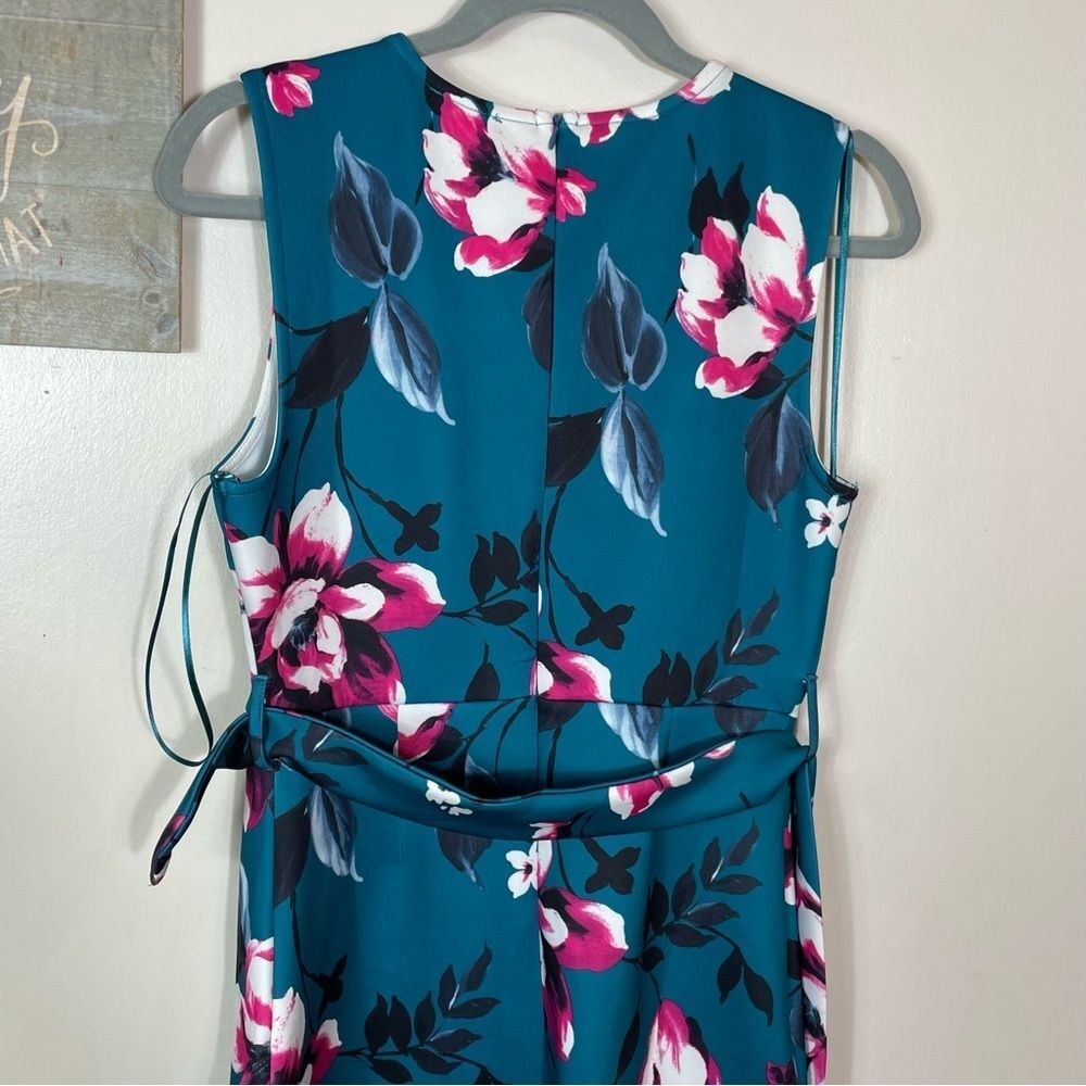 VENUS DRESS - Picture 7 of 8